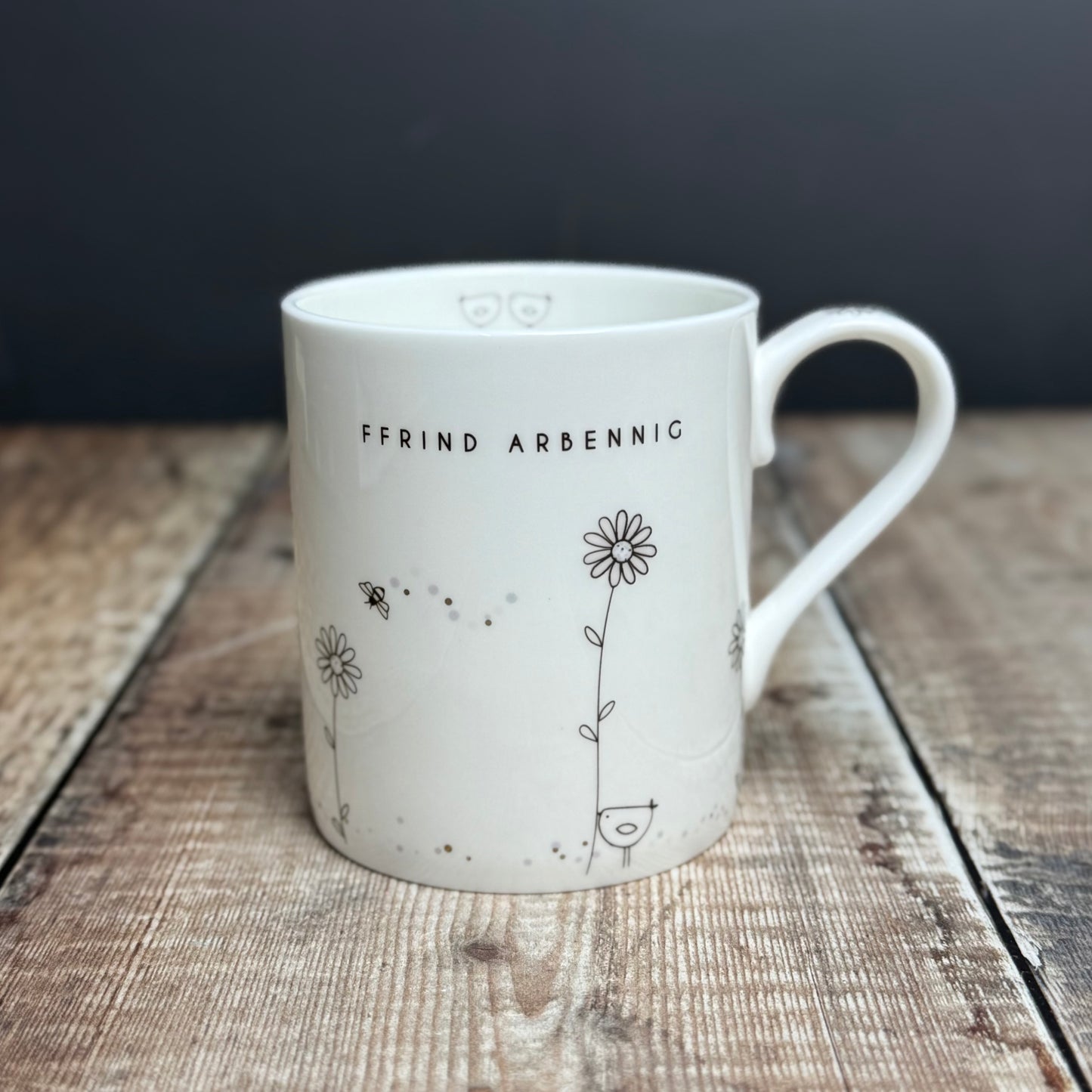 Ffrind Arbennig Fine China Mug