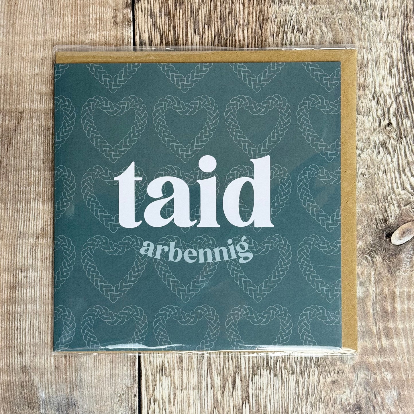 Taid Arbennig Celtic Hearts Card