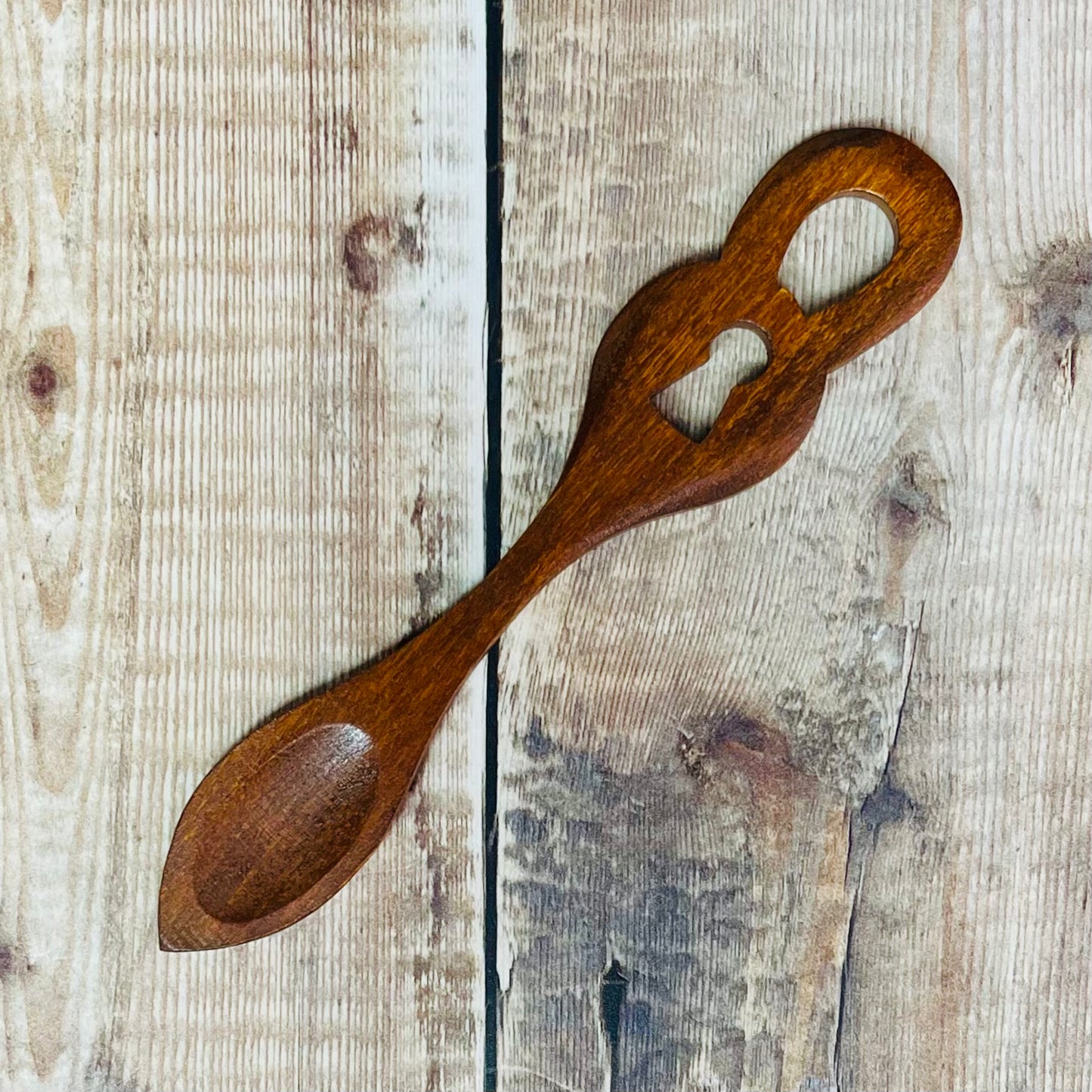Long Lock Lovespoon, Small - Medium Tone