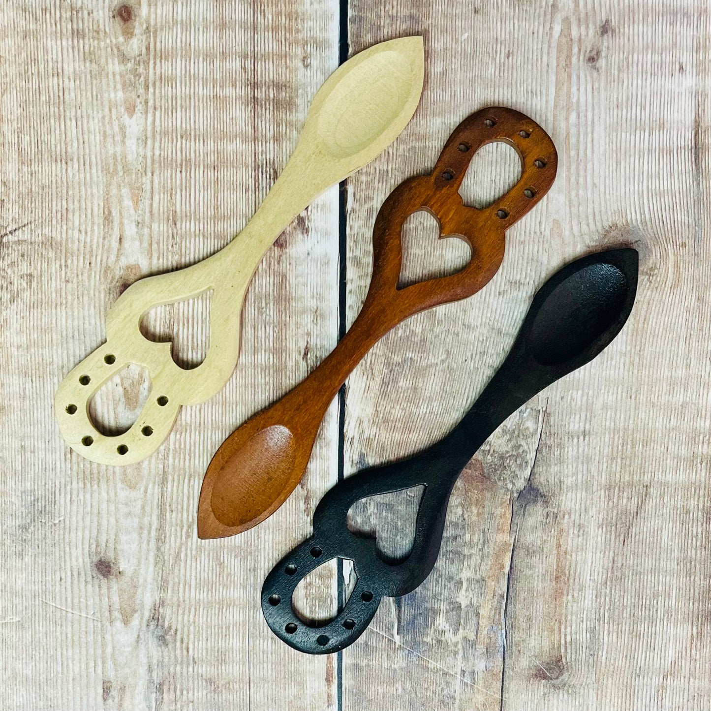 Medium Horseshoe and Heart Lovespoon - Light Tone