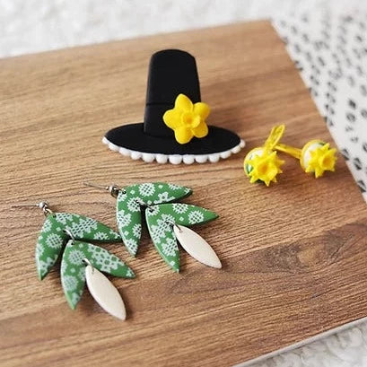 Handmade Bonnet Brooch