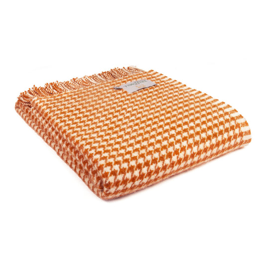 Pumpkin Houndstooth Throw by Tweedmill