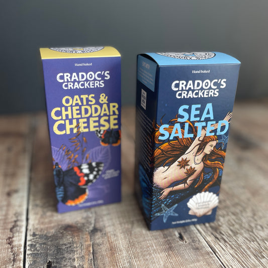 Oats & Cheddar Cheese Crackers