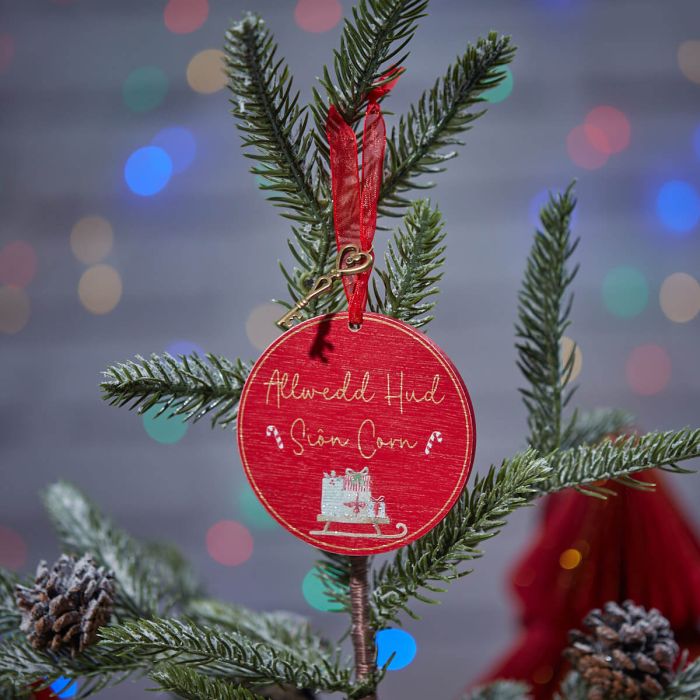 Welsh Wooden Bauble & Key Decoration