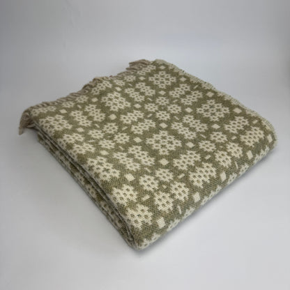 Chives Tapestry Throw By Rock Mill