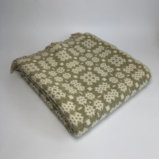 Chives Tapestry Throw By Rock Mill