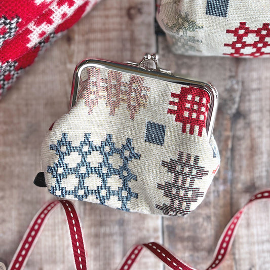 Cream Tapestry Purse