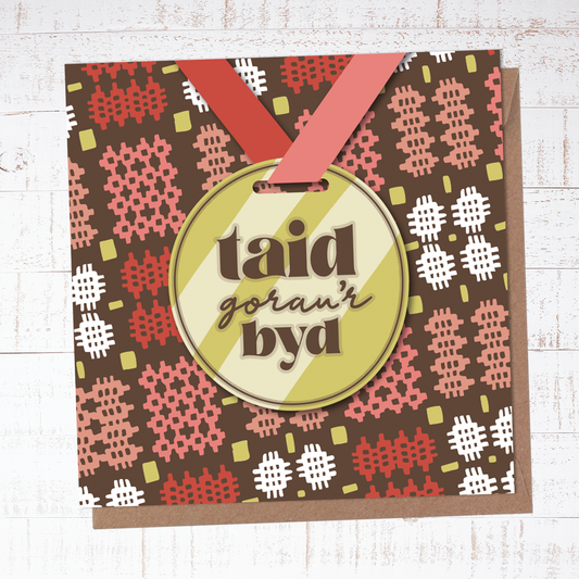 Taid Gorau'r Byd Medal Card