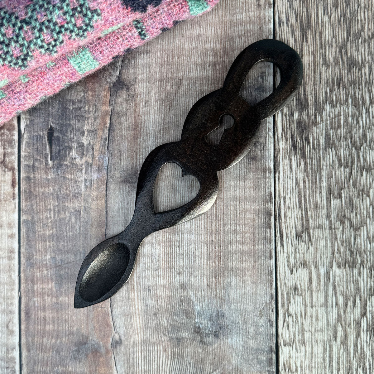 Heart and Lock Welsh Lovespoon, Medium - Dark Tone