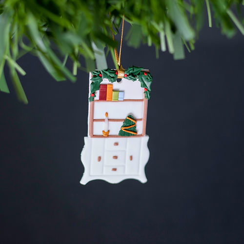 Welsh Dresser Tree Ornament