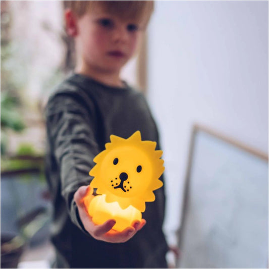 Lion Bundle Of Light Lamp