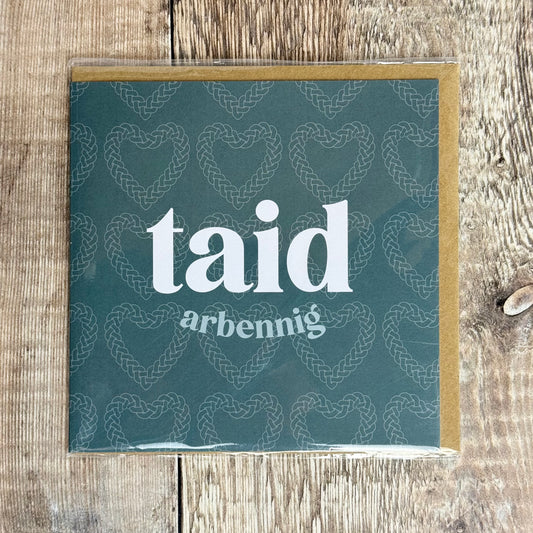 Taid Arbennig Celtic Hearts Card