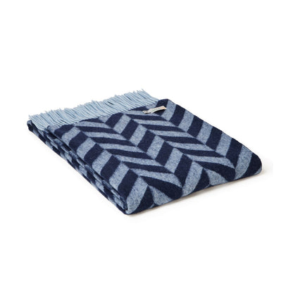 Lambswool Bold Herringbone Navy & Blue Throw