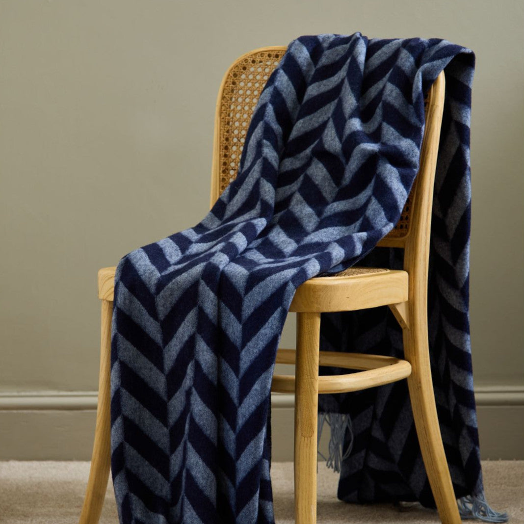 Lambswool Chunky Herringbone Navy & Blue Throw
