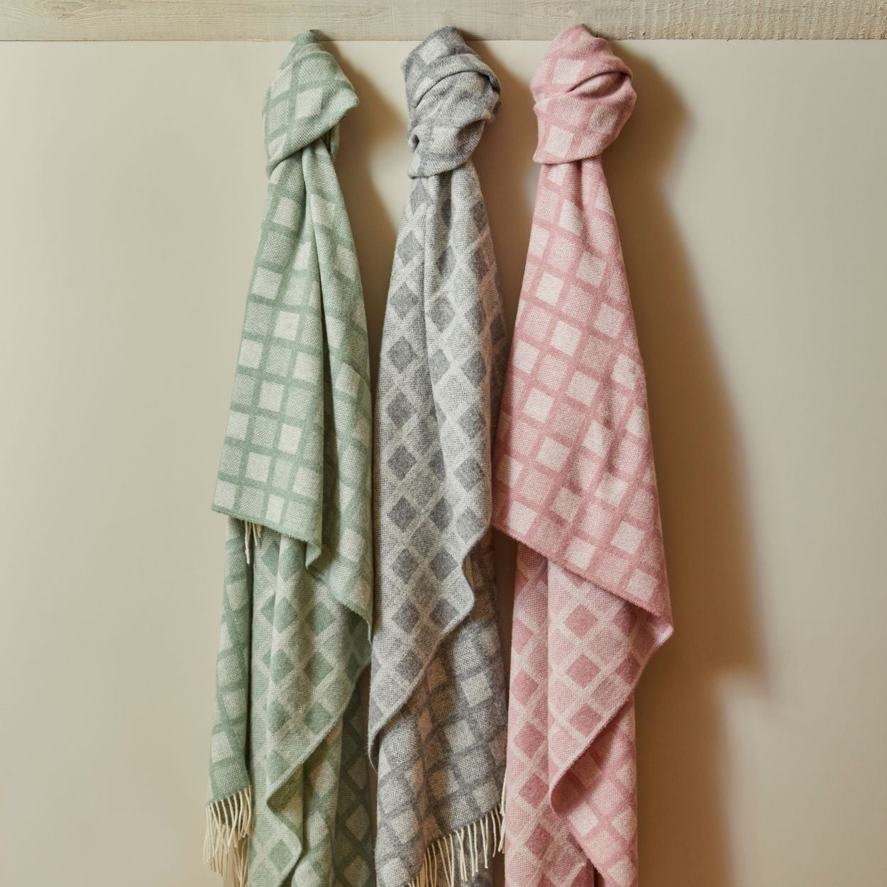 Dove Manhattan Throw By Tweedill