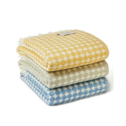 Jacquard Yellow Spot Yellow Throw by Tweedmill