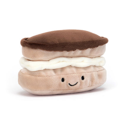 Pretty Patisserie Éclair by Jellycat