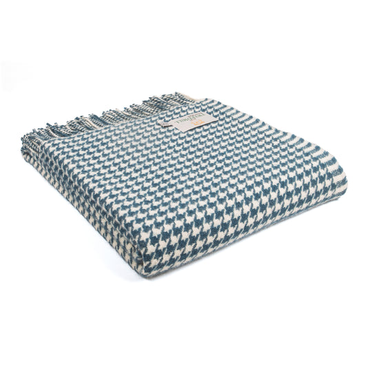 Ink Houndstooth Throw by Tweedmill