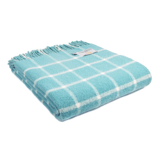 Spearmint chequered Welsh Blanket by Tweedmill