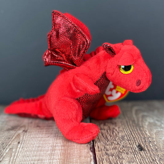 Regular Welsh Dragon by TY