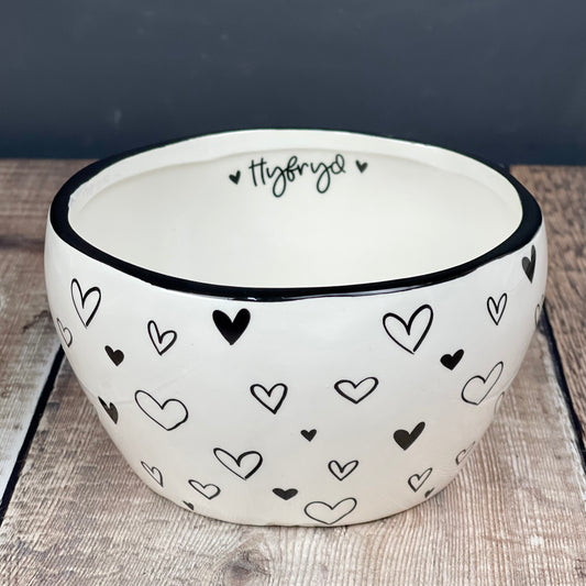 Ceramic Wobbly Hyfryd Bowl