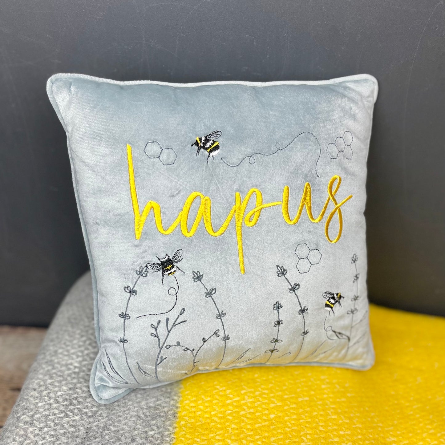 Hapus Bee Cushion
